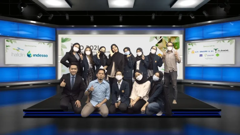 Group photo of hosts and organizers on the virtual greenscreen stage during the 3rd ICEO 2021 hybrid conference